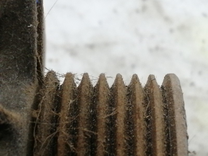 Recambio de alternador para chrysler voyager (gs) 2.5 td se referencia OEM IAM 0123510037  