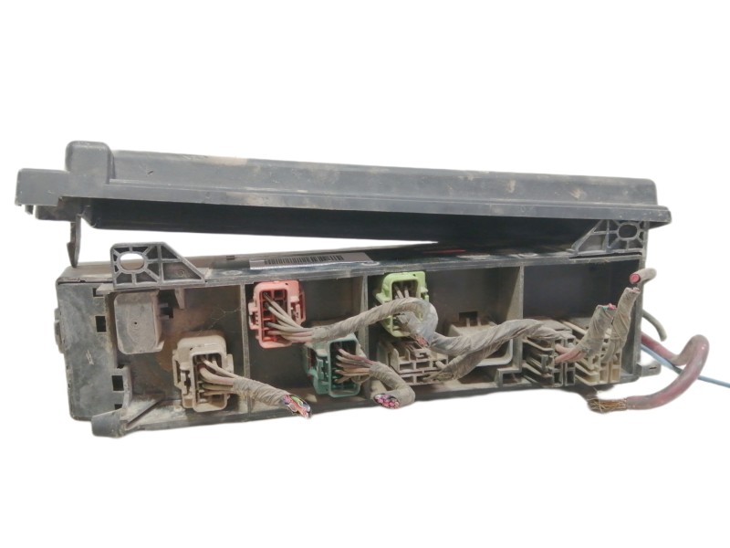 Recambio de caja reles / fusibles para chrysler voyager (gs) 2.5 td se referencia OEM IAM 4707933L  