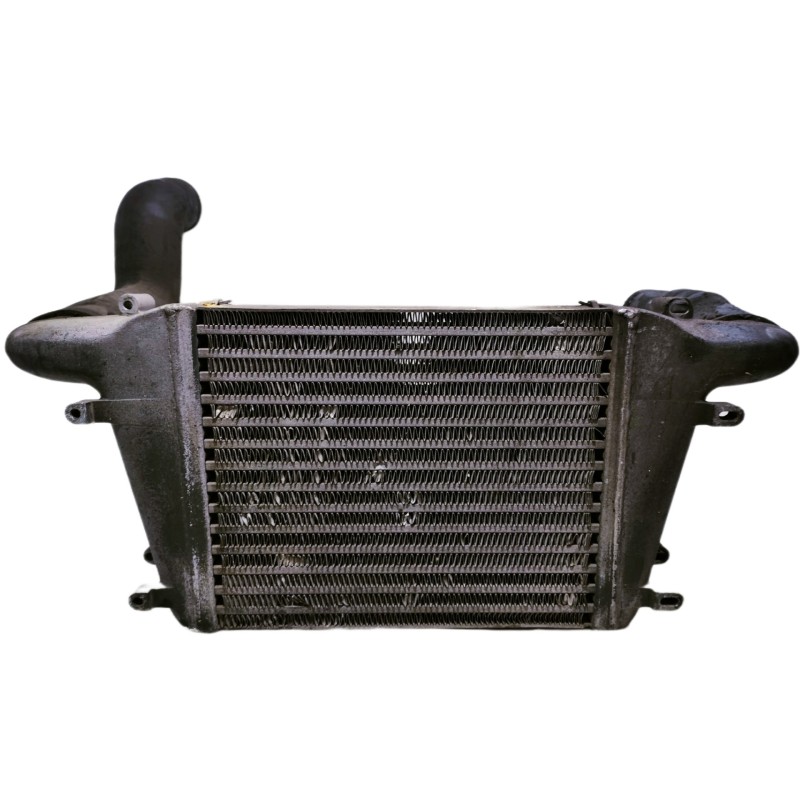 Recambio de intercooler para nissan atleon 120 referencia OEM IAM 2200470 240200322 