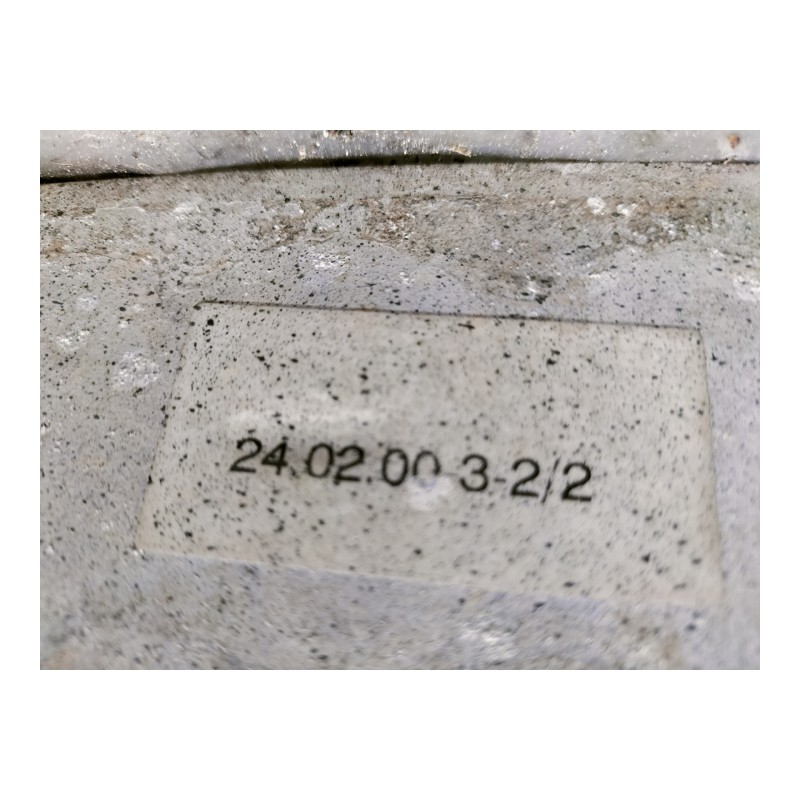 Recambio de intercooler para nissan atleon 120 referencia OEM IAM 2200470 240200322 