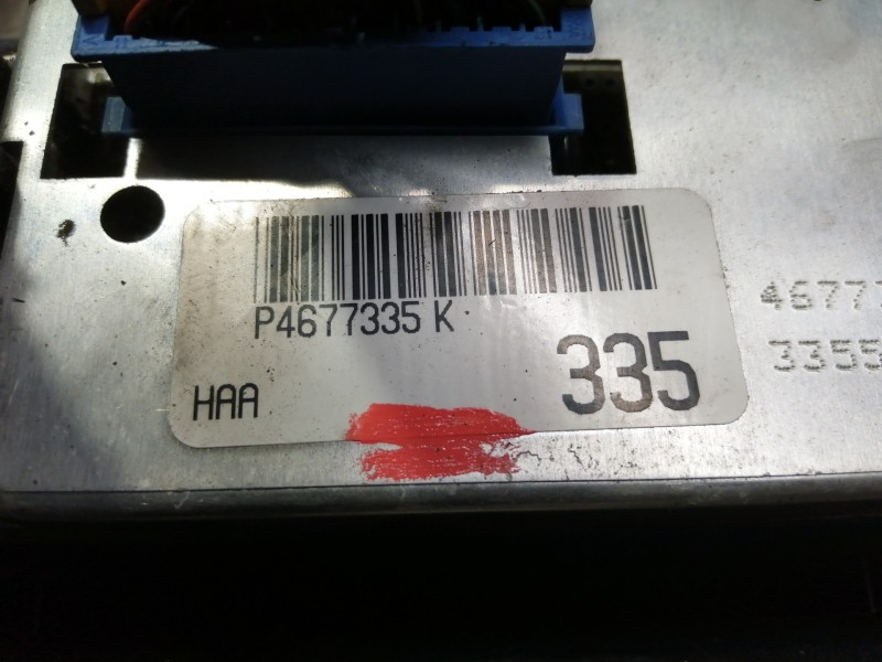 Recambio de mando calefaccion / aire acondicionado para chrysler voyager (gs) 2.5 td se referencia OEM IAM P4677335K  