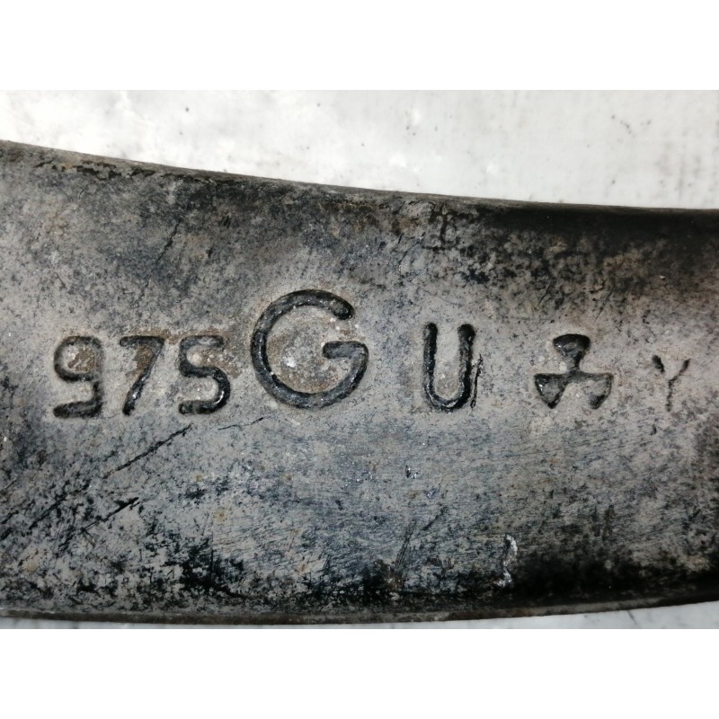 Recambio de brazo suspension inferior delantero izquierdo para citroën c4 berlina exclusive referencia OEM IAM 975GU  