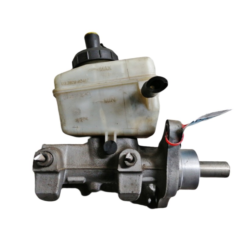 Recambio de bomba freno para dacia duster sl audacia 4x2 referencia OEM IAM 03350890461  