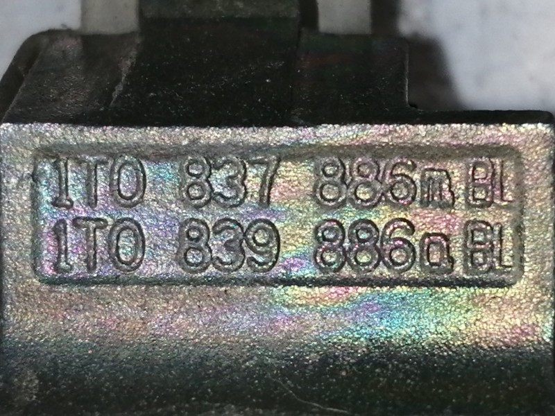 Recambio de soporte para volkswagen touran (1t1) trendline referencia OEM IAM 1T0837886 1T0839886 