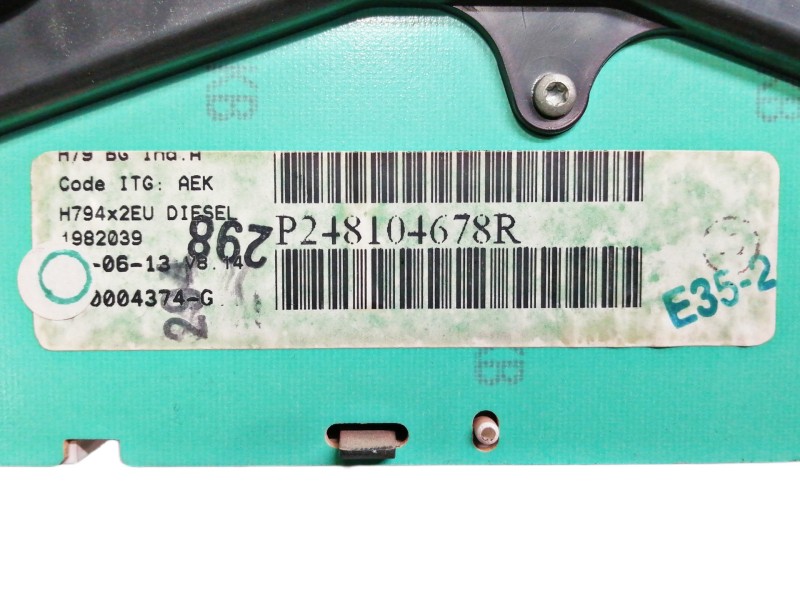 Recambio de cuadro instrumentos para dacia duster sl audacia 4x2 referencia OEM IAM 248104678R  