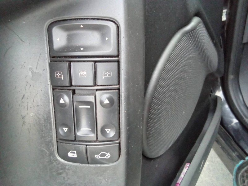 Recambio de mando elevalunas delantero izquierdo para opel vectra c berlina comfort referencia OEM IAM 09185954 687833988 