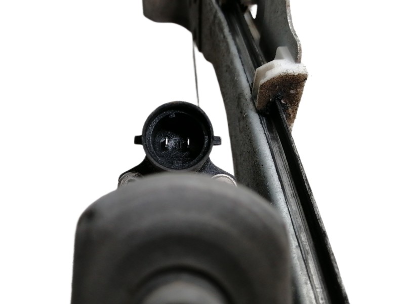 Recambio de elevalunas delantero izquierdo para dacia duster sl audacia 4x2 referencia OEM IAM 3P1743G 8200733829 