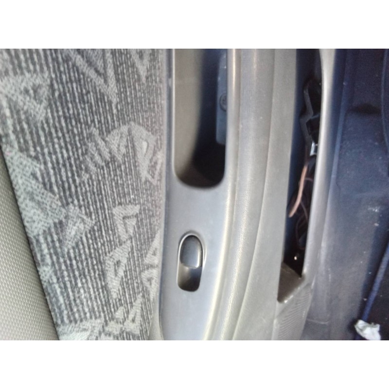 Recambio de mando elevalunas delantero derecho para daewoo lanos cool referencia OEM IAM 612W10040 620W0531 