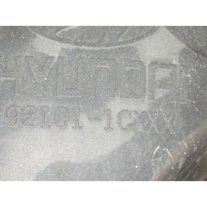 Recambio de faro izquierdo para hyundai getz (tb) 1.1 básico referencia OEM IAM 921011CXXX  