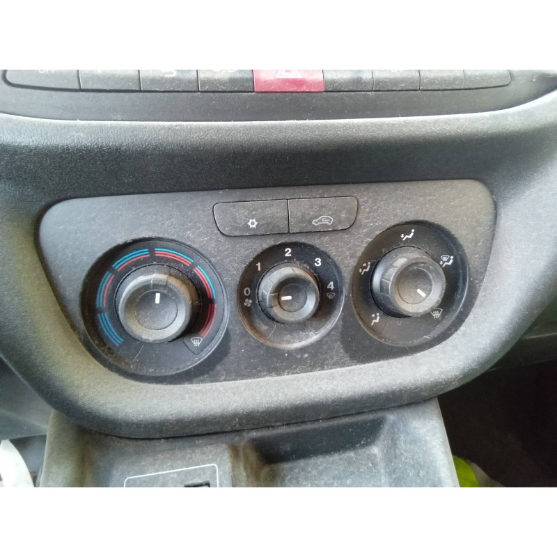 Recambio de mando calefaccion / aire acondicionado para fiat doblo ii cargo (263) furgón base referencia OEM IAM 735605075  