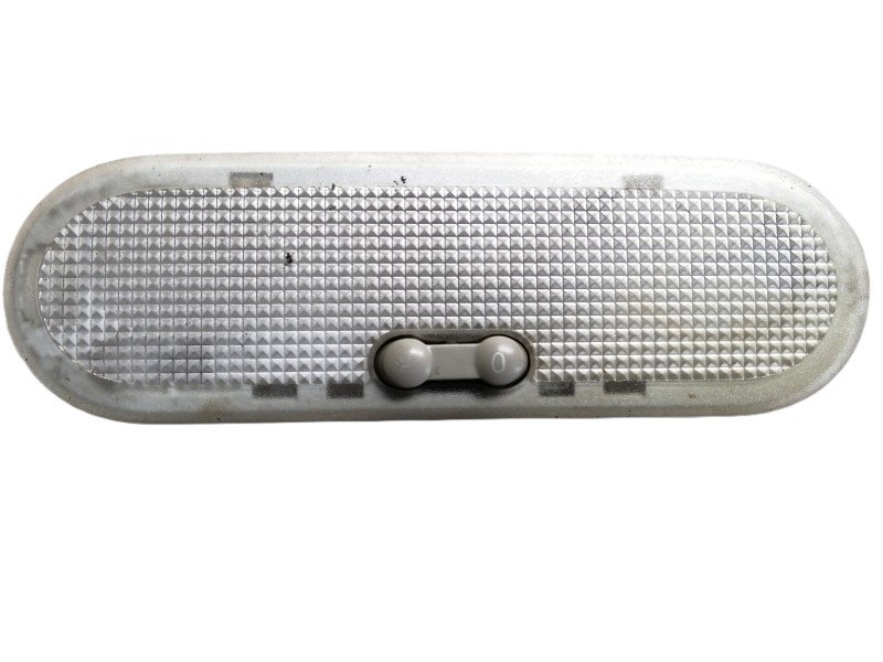 Recambio de luz interior para dacia duster sl audacia 4x2 referencia OEM IAM 8200074362  