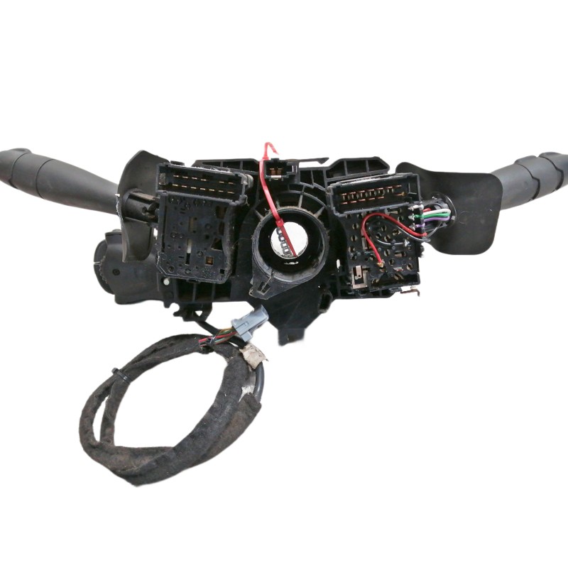 Recambio de mando multifuncion para dacia duster sl audacia 4x2 referencia OEM IAM 255679527RT  