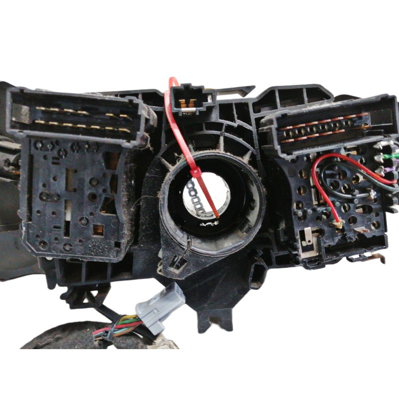 Recambio de mando multifuncion para dacia duster sl audacia 4x2 referencia OEM IAM 255679527RT  