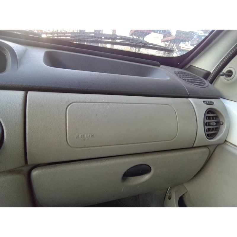 Recambio de airbag delantero derecho para renault kangoo (f/kc0) alize referencia OEM IAM 8200091774C  