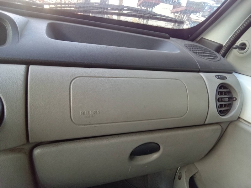 Recambio de airbag delantero derecho para renault kangoo (f/kc0) alize referencia OEM IAM 8200091774C  