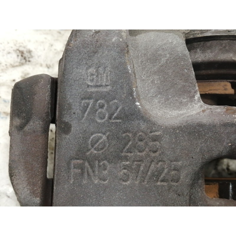 Recambio de pinza freno delantera derecha para opel vectra c caravan elegance referencia OEM IAM 782285 FN35725 