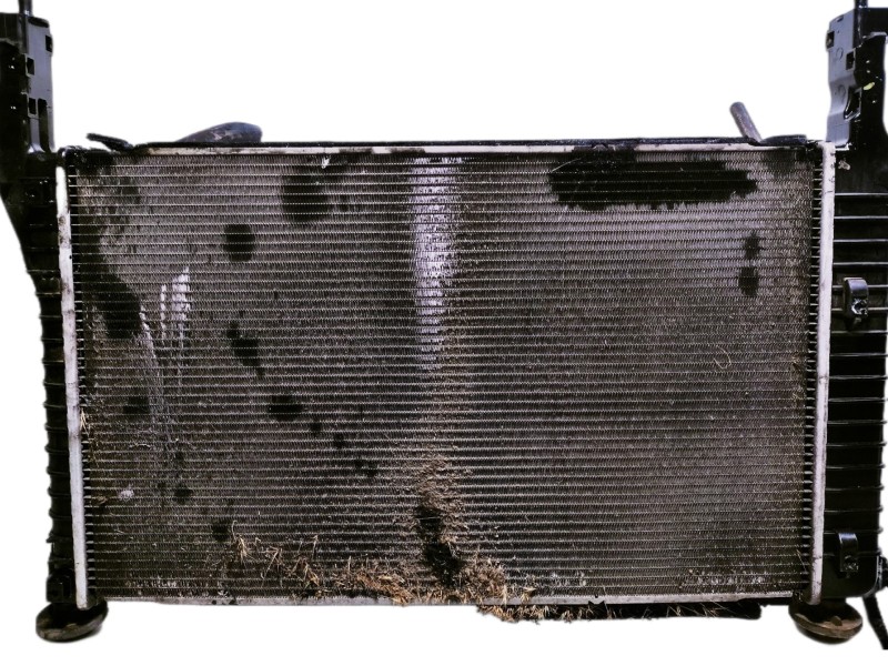 Recambio de radiador agua para chevrolet captiva 2.0 vcdi lt referencia OEM IAM 20777045  