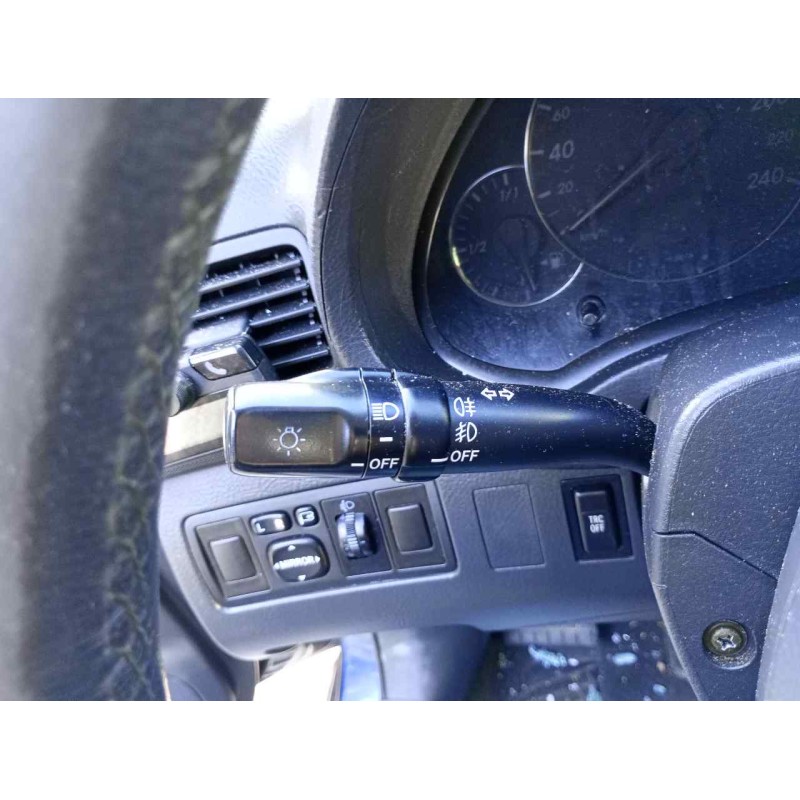 Recambio de mando luces para toyota avensis berlina (t25) 1.8 sol berlina (5-ptas) referencia OEM IAM   E INTERMITENTES