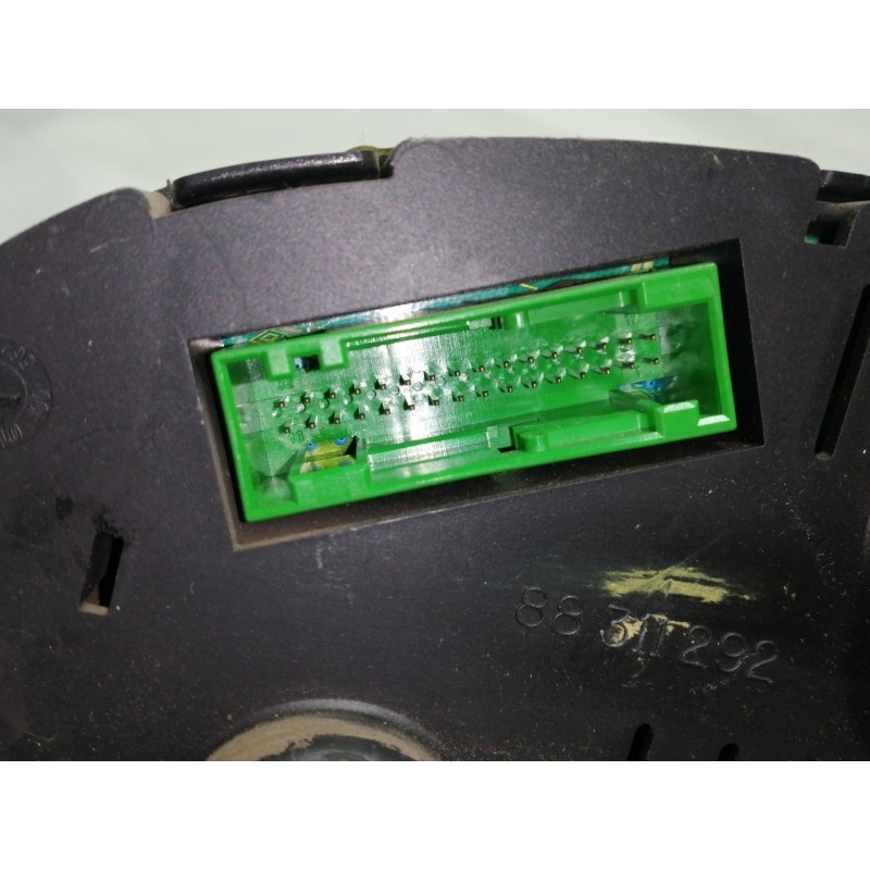 Recambio de cuadro instrumentos para seat leon (1m1) signo referencia OEM IAM 88311292  