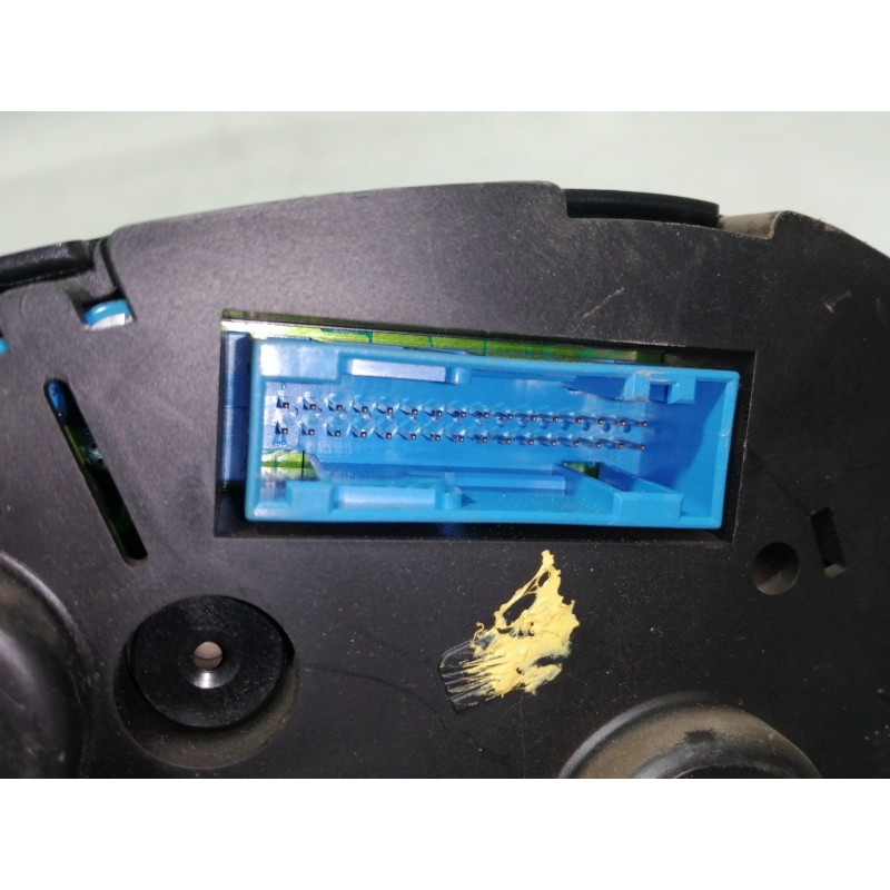 Recambio de cuadro instrumentos para seat leon (1m1) signo referencia OEM IAM 88311292  