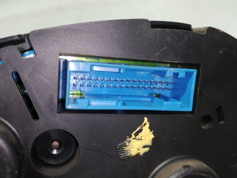 Recambio de cuadro instrumentos para seat leon (1m1) signo referencia OEM IAM 88311292  