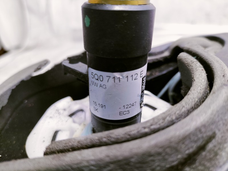 Recambio de varillaje cambio para volkswagen golf vii lim. (5g1) advance bluemotion referencia OEM IAM 5Q0711049AP 5Q0711112E 