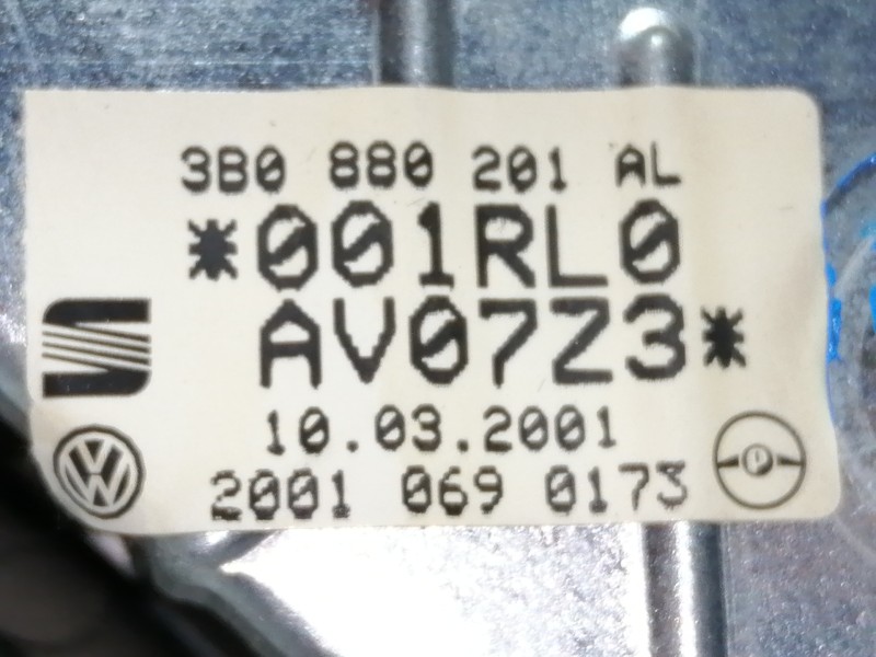 Recambio de airbag delantero izquierdo para volkswagen golf iv berlina (1j1) advance referencia OEM IAM 3B0880201AL 3B0880201 