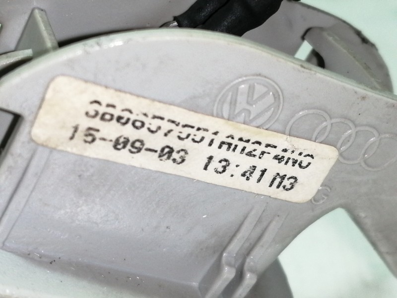 Recambio de parasol izquierdo para seat leon (1m1) signo referencia OEM IAM 3B0857551  