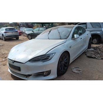 TESLA MODEL S (5YJS)