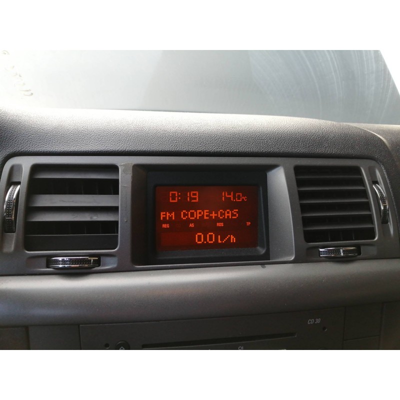 Recambio de pantalla multifuncion para opel vectra c caravan elegance referencia OEM IAM 13238825 565412769 