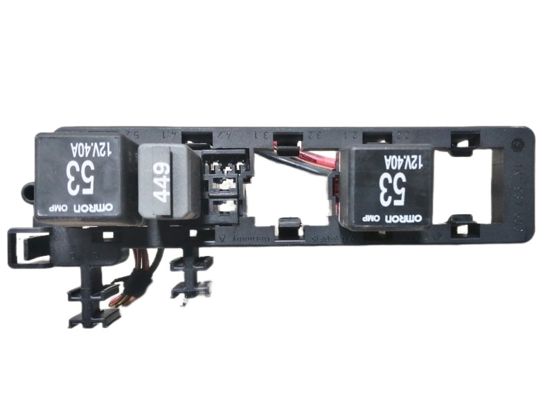 Recambio de caja reles / fusibles para skoda octavia berlina (1z3) rs referencia OEM IAM 1K1937503  