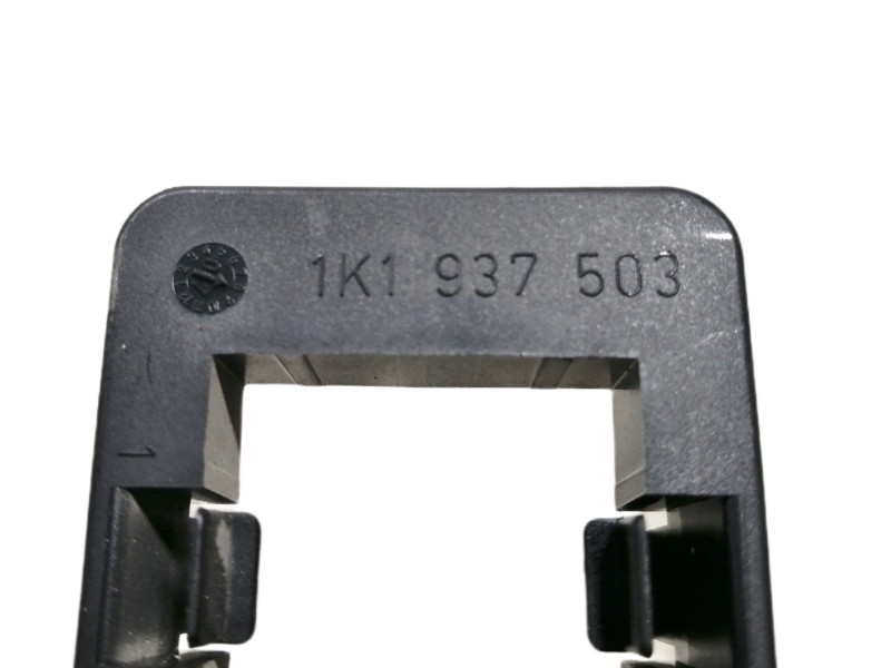 Recambio de caja reles / fusibles para skoda octavia berlina (1z3) rs referencia OEM IAM 1K1937503  