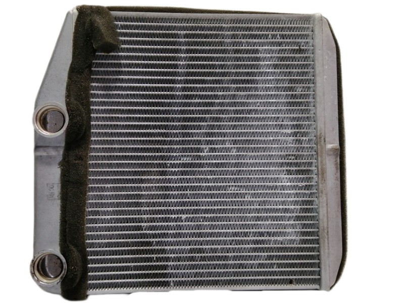 Recambio de radiador calefaccion / aire acondicionado para fiat fiorino básico furgón referencia OEM IAM 164210100  