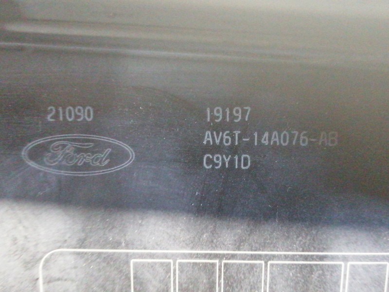 Recambio de caja reles / fusibles para ford kuga (cbs) trend referencia OEM IAM AV6T14A076AB  