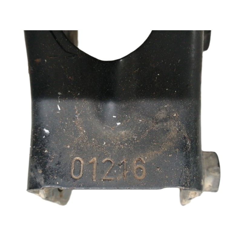 Recambio de soporte para ford kuga (cbs) trend referencia OEM IAM 01216  TRAVIESA REFUERZO RADIADOR