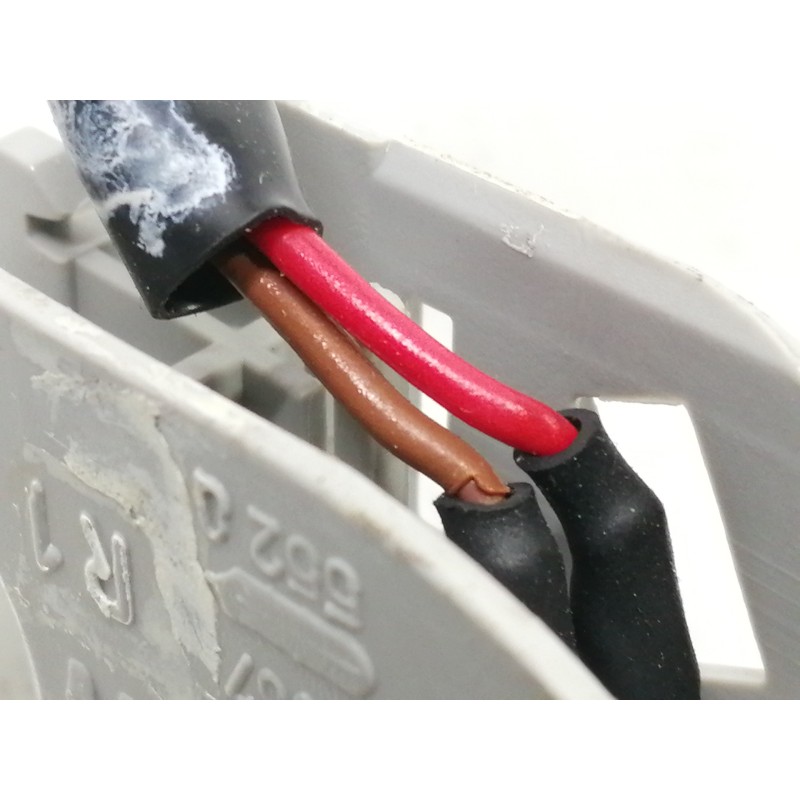 Recambio de parasol derecho para seat toledo (1m2) signo referencia OEM IAM 3B0857  