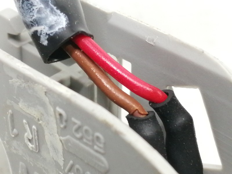 Recambio de parasol derecho para seat toledo (1m2) signo referencia OEM IAM 3B0857  