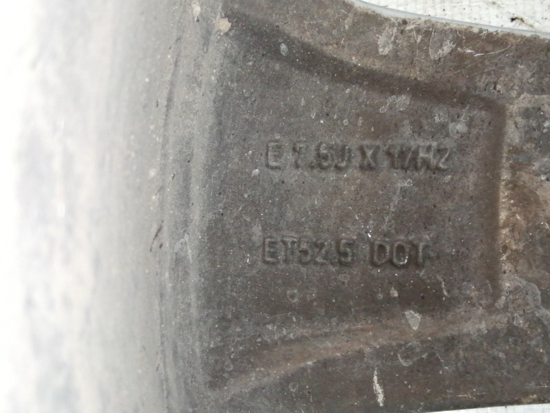 Recambio de llanta para ford kuga (cbs) trend referencia OEM IAM 17´´ET52.5 7.5JX17H2 