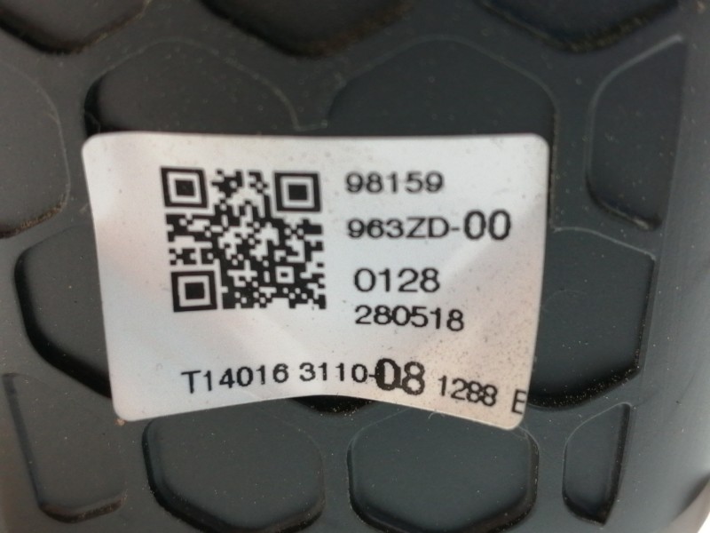 Recambio de rejilla aireadora para citroën c3 feel referencia OEM IAM 963ZD00 98159 IZQUIERDA