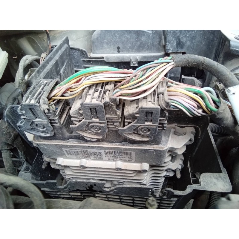 Recambio de centralita motor uce para citroën c3 1.4 hdi exclusive referencia OEM IAM 5WS40021F SW9647202380 / 9647202380 HW9643