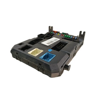 CAJA RELES / FUSIBLES 22661F01 9666952080 PRT0676001