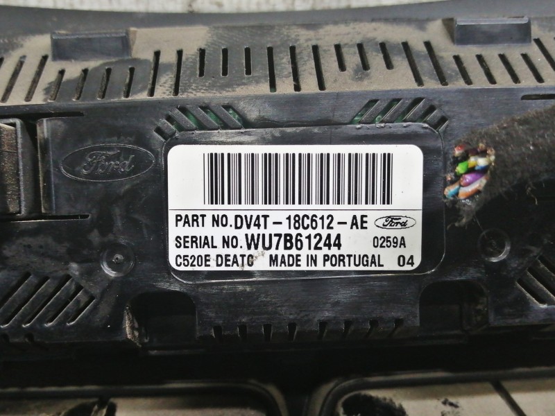 Recambio de mando calefaccion / aire acondicionado para ford kuga (cbs) trend referencia OEM IAM DV4T18C612AE WU7B61244 