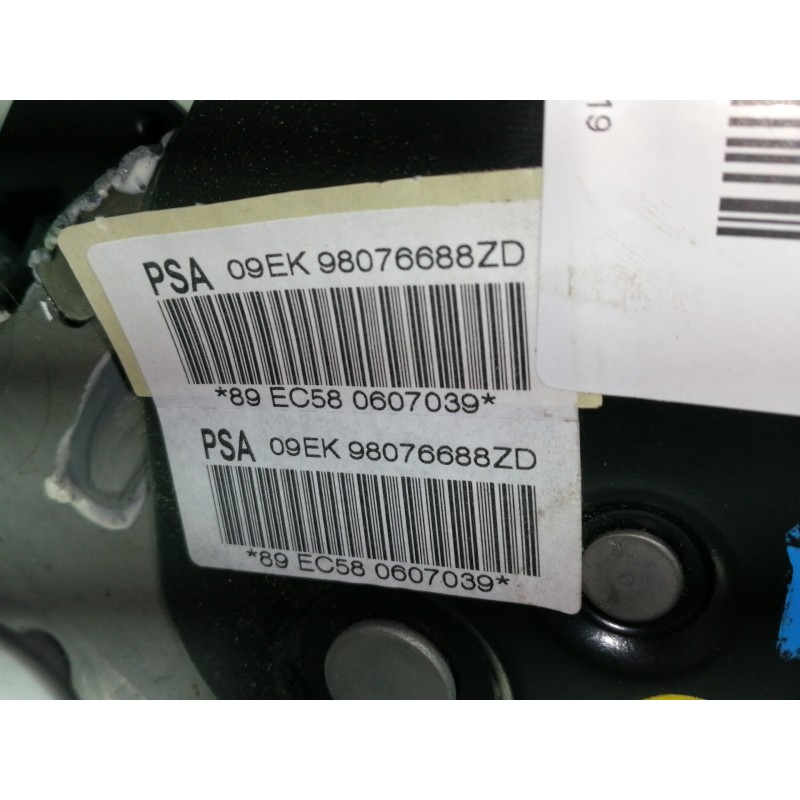 Recambio de palanca freno de mano para citroën c3 feel referencia OEM IAM 98076688ZD  