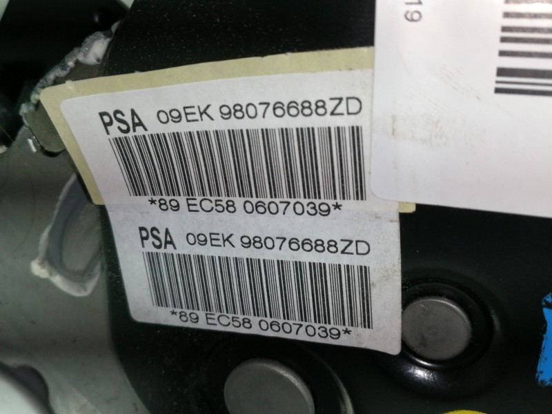 Recambio de palanca freno de mano para citroën c3 feel referencia OEM IAM 98076688ZD  