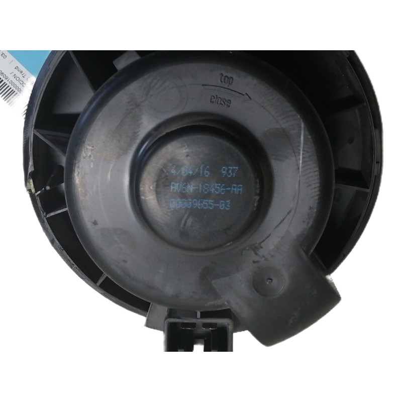 Recambio de motor calefaccion para ford kuga (cbs) trend referencia OEM IAM AV6N18456AA  