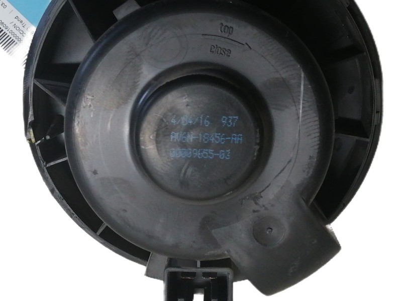 Recambio de motor calefaccion para ford kuga (cbs) trend referencia OEM IAM AV6N18456AA  