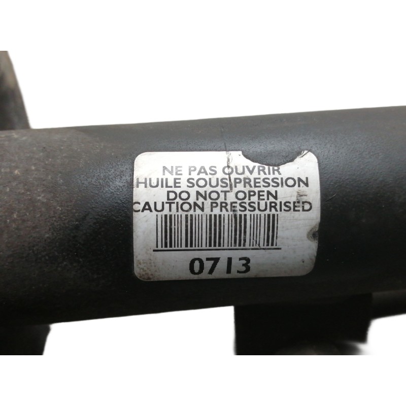 Recambio de amortiguador delantero izquierdo para peugeot partner (s2) combiespace referencia OEM IAM 420713  