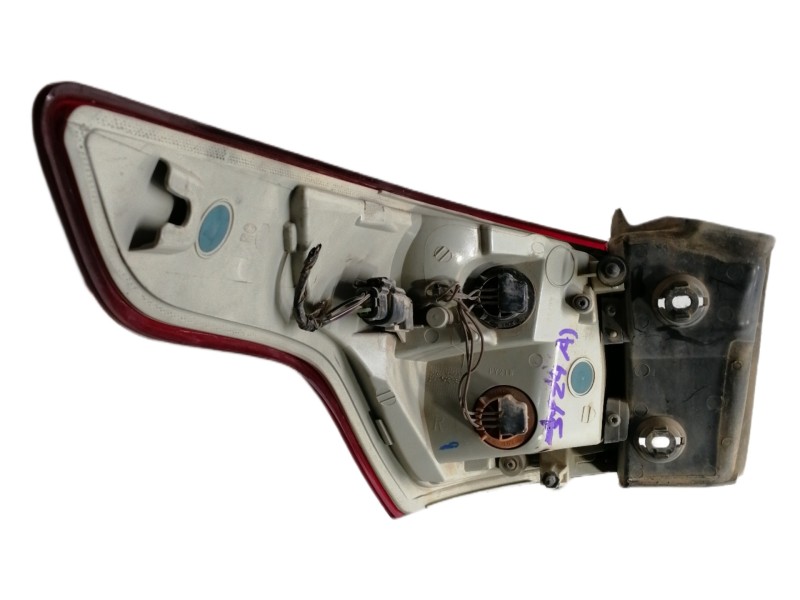 Recambio de piloto trasero derecho para ford kuga (cbs) trend referencia OEM IAM CV4413404AG 90021842 