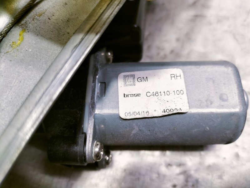 Recambio de elevalunas trasero derecho para opel astra k lim. 5türig dynamic start/stop referencia OEM IAM 13406678 C31352101 C4