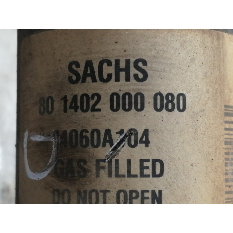 Recambio de amortiguador delantero derecho para mitsubishi colt berlina 5 (z30a) 1.3 atlantis referencia OEM IAM 824902000482 40